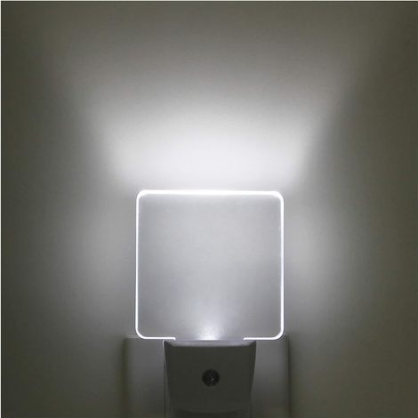 Veilleuse LED crépusculaire avec détecteur auto Jour/nuit & Mouvement - Integral LED (1/5)