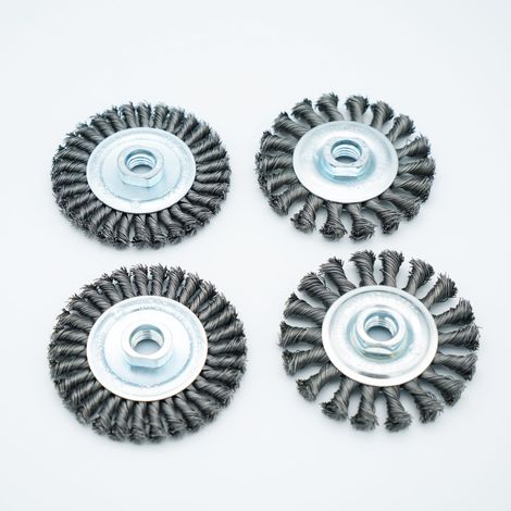 Lot de 4 brosses torsadées en fil de fer noué de 10,2 cm pour meuleuse d'angle avec tige filetée de 5/8"-11 - Traitement robuste pour divers métaux (1/5)