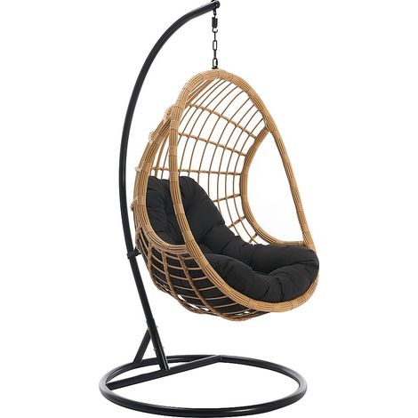 Poltrona sospesa in resina intrecciata Naturale chiaro con cuscino nero - ZALO di MYLIA