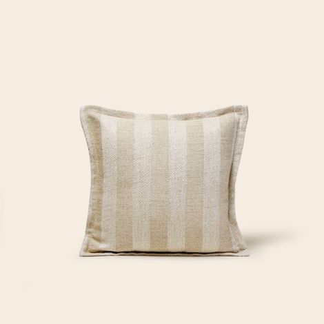 Housse de coussin en Jacquard de rayures  FABBIO (1/4)