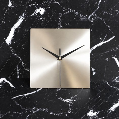 Horloge Murale Carrée Métal Argenté 30x30 cm Sans Graduation Pendule Silencieuse Nordique – Livraison gratuite (1/5)