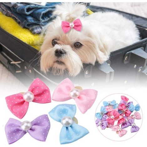 Lot de 20 nœuds pour cheveux de chien avec élastiques à pois et imitation perles. Produits de beauté pour animaux de compagnie adaptés aux chiots, chats et autres petits animaux. (1/5)