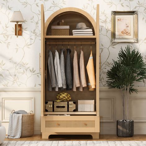 Armoire 70 x 55 x 170 cm, modèle à double porte, avec tiroirs et compartiments de rangement, portes en rotin synthétique, coloris bois. (1/4)