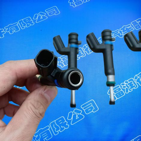 Fuel injector 16600-1KT0A is suitable for Nissan 2011-2016 models Tiida, Sunny, Sylphy, and HR16 engines. (1/4)