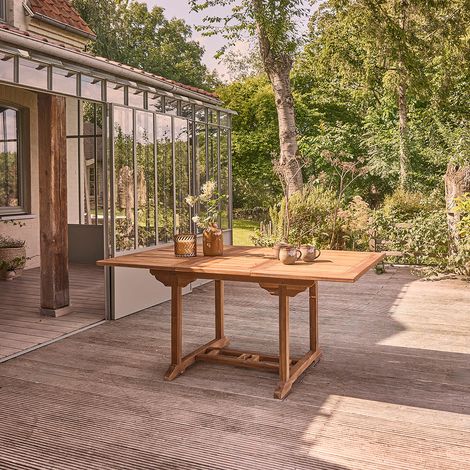 Berah Getah – Table de jardin extensible en teck huilé massif 6/8 places – Longueur 120/170 cm – Trou de parasol – Résistante aux intempéries (1/5)
