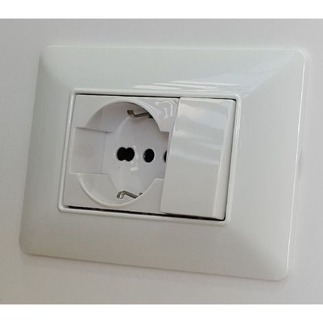 Placche compatibili bTicino MATIX 3 4 6 posti MODULI PLACCA per supporti 503SA T01 - 6 posti - bianco