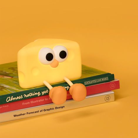 Lampe de nuit 3D pour chambre d'adulte,veilleuse à intensité variable,mignonne lampe de nuit décorative en forme de fromage,lampe de table - Jaune (1/5)