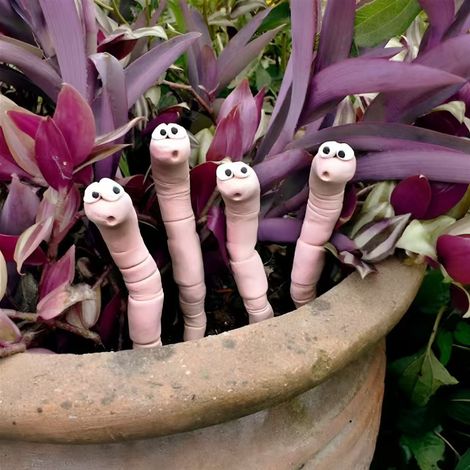 4 adorables insectes décoratifs pour le jardin - Indicateurs d'humidité pour les plantes, décorations pour pots de fleurs (1/5)