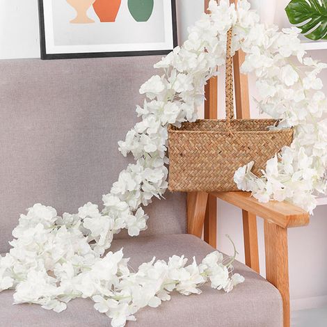 Guirlande de fleurs de cerisier artificielles (256 fleurs) de 1,8 m, blanche, idéale pour décorer la maison, la chambre, un mariage ou une fête au printemps. (1/5)