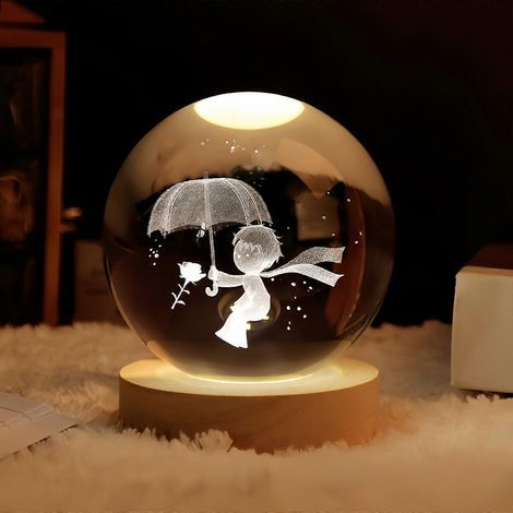 Kristall-Nachtlicht mit 3D-Lasergravur des Kleinen Prinzen und der Rose, LED-Holzfuß mit USB-Anschluss (1/5)