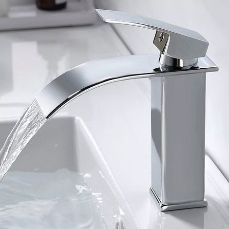 Moderne Robinet Salle de Bain Cascade, Design Elégant Robinet Lavabo, Mitigeur en Acier inoxydable, Eau Chaude et Froide Disponible, Robinet de galvanoplastie 1/2, Argent (1/5)