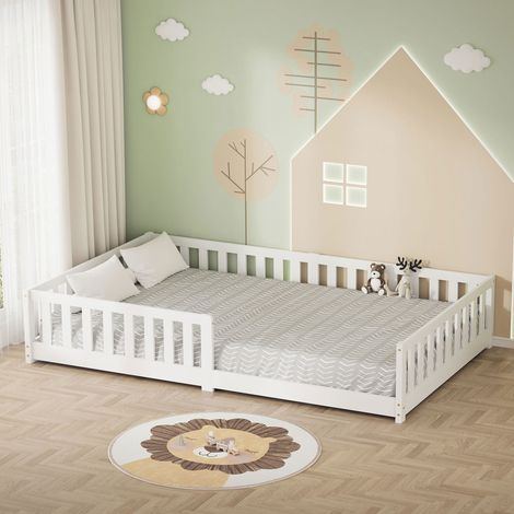 ML-Design Kinderbett 120x200 cm, Weiß, Bodenbett für Kinder mit Lattenrost und Rausfallschutz, Jugendbett aus massivem Kiefernholz, Bettgestell für Jungen und Mädchen, Holzbett Babybett Doppelbett (1/5)