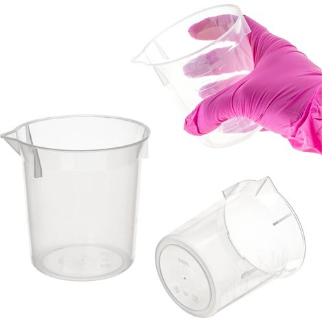 Gobelet en plastique PP (polypropylène), d'une contenance de 250 ml, avec bec verseur et graduation en relief. (1/4)