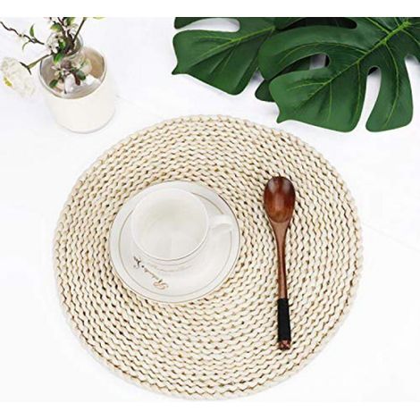 Sets de Table Tissé Rond 12’‘ Napperons en Paille, Naturelle à la Main Tapis de Table en Maïs Tissé Antidérapant et(4 Pièces) (1/5)
