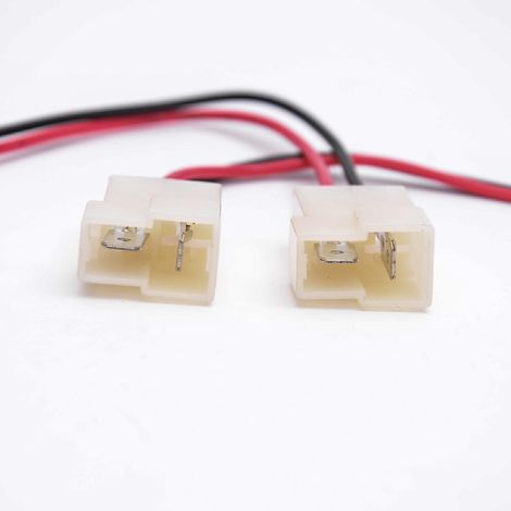 2 Cables adaptateurs haut-parleur AHP4 compatible avec Alfa Romeo Ford Fiat Kia Lancia Opel Renault Subaru Suzuki