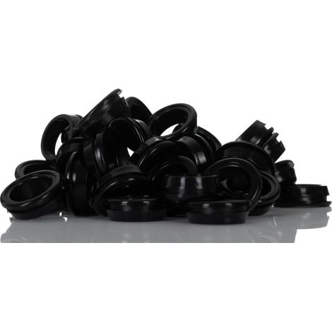 Passe-câble RS PRO en PVC, Ø câble max. 15.5mm, panneau 1.7mm max, Ø découpe 19.6mm ( Prix pour Sachet de 100 )