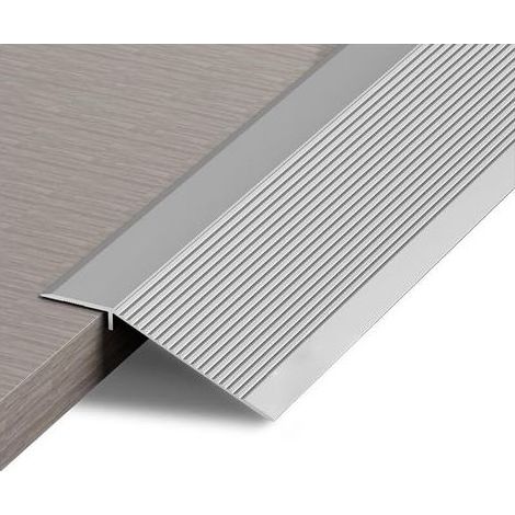 Bodenübergangsleisten, Schwellenleisten, Rampen für Fliesen- und Verbundbodenbeläge, erhältlich in Höhen von 10 bis 35 mm (silber, 0,9 m). (1/5)