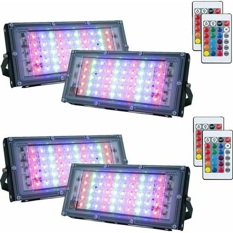 Lot de 4 projecteurs LED RGB 50W – IP66 étanche – 16 couleurs – 4 modes d'éclairage – Télécommande incluse – Installation flexible (1/5)
