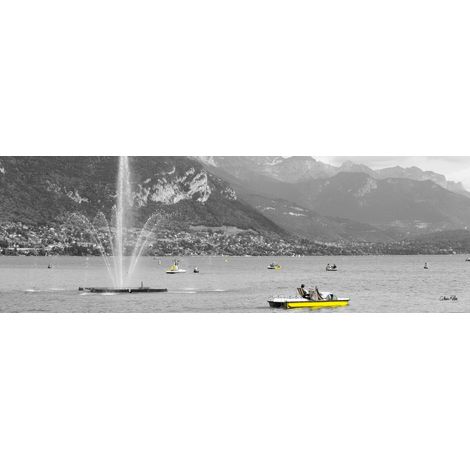 Tableau sur toile pédalos sur lac d'Annecy 30x97 cm - Impression sur Toile Murale Décorative - Image imprimée en HD sur Toile - Toile sur Châssis en Bois FSC - Fabriqué en France (1/4)