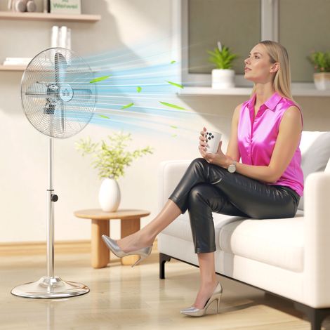 Ventilateur sur pied HOMCOM 120 cm. Hauteur réglable. 3 vitesses. Angle d'inclinaison ajustable. Acier. Argent.