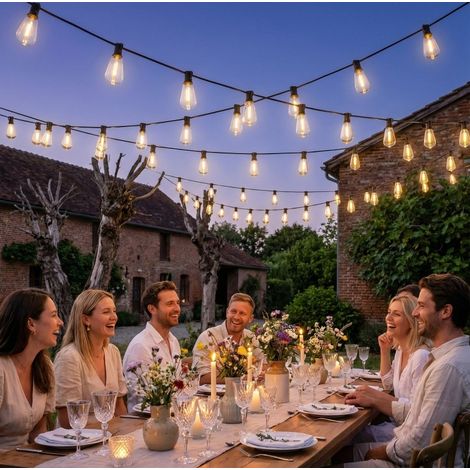 Catena luminosa LED 18 m nera, 50 lampadine IP44 collegabile per terrazza – MEUBLIV (1/5)