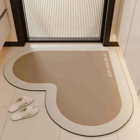 Badematten in Diatomee-Herzform – 80 x 80 cm, absorptionsfähig, rutschfest und schnell trocknend, minimalistisches Cremedesign für Bad, Waschbecken und Toiletten.