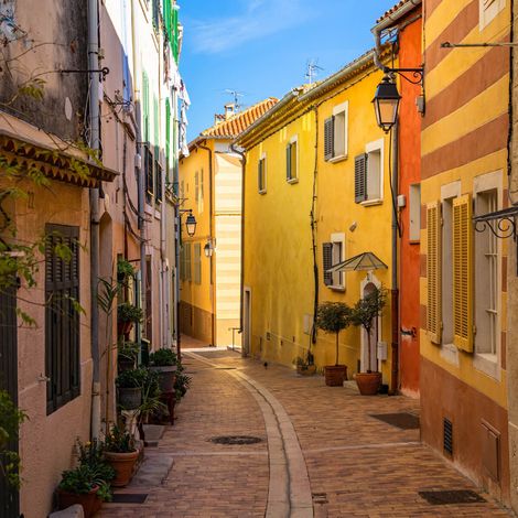 Tableau sur toile ruelle de Cassis 30x30 cm - Impression sur Toile Murale Décorative - Image imprimée en HD sur Toile - Toile sur Châssis en Bois FSC - Fabriqué en France (1/4)