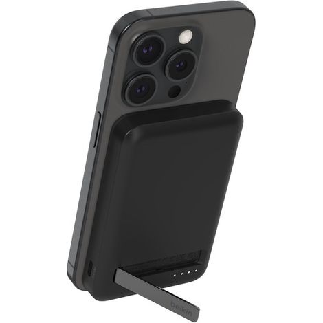 Belkin BoostCharge Pro Kabelloses Aufladen Schwarz (1/4)