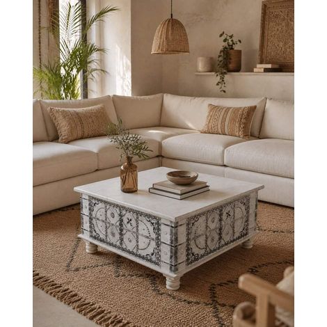 Bharata - Table basse coffre en bois massif de manguier sculpté (1/5)