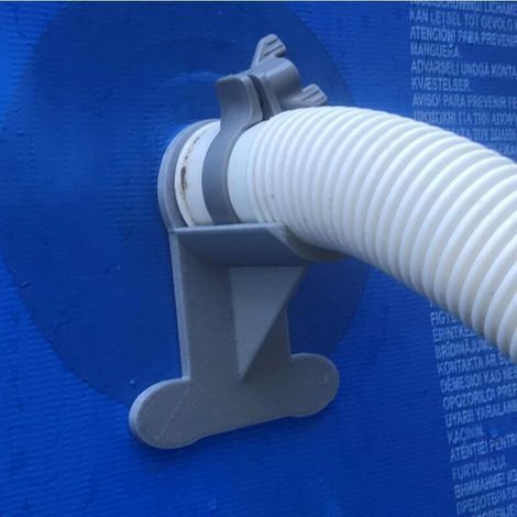 Schlauchhalterungen für Aufstellpools, 2er-Set, horizontale Befestigung für 30–37 mm Schläuche, universell (1/5)