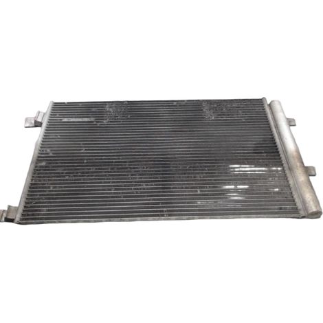 [PRODUIT D'OCCASION] Condenseur Climatisation RENAULT Megane ♻️ Ref Oe. 921004575r - Garantie à vie (1/5)