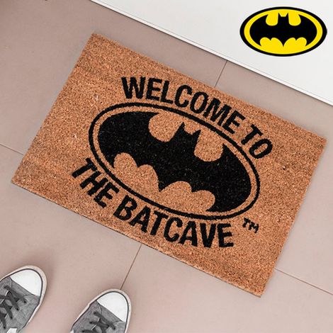 Tapis de porte Pyramid welcome to the batcave durable antidérapant 40x60 cm (1/5)