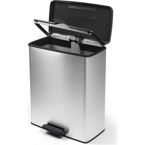 Curver – Poubelle à pédale 52L – Conteneur pour ségrégation des déchets – Structure légère en plastique métallisé – Couvercle hermétique pour éviter les odeurs