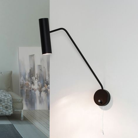Spot Wandleuchte mit Zugschalter Schwarz