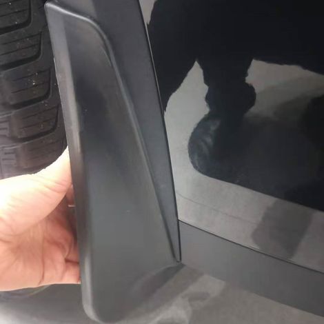 Mud flaps, compatible with Lynk & Co 01 models from 2017 to 2025 soft mud flaps for Lynk & Co 01 vehicles also compatible with Lynk & Co 01 models from 2021 to 2025.