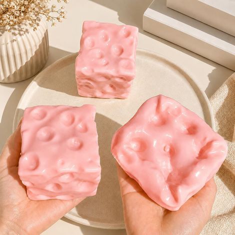jouet anti-stress réaliste en forme de fromage suisse – Texture pâte – pour adultes, outil sensoriel anti-stress, décoration de bureau originale, non comestible