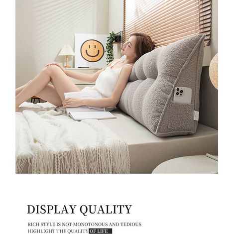 Coussin de chevet, grand dossier, coussin de lit, coussin de canapé, coussin pour tatami, coussin triangulaire, ours en peluche, velours. (1/3)