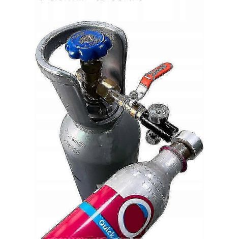 Station de recharge de CO2 pour bouteilles SodaStream Duo : kit complet avec raccord rapide et valve pour système de carbonatation domestique - Recharge facile (1/5)