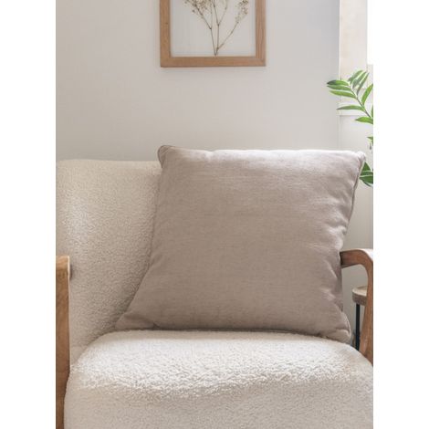 Coussin déhoussable avec passepoil 50 x 50 cm Polyester chenille "Osiris" Le fil d'Ariane - Osiris Taupe - (1/2)