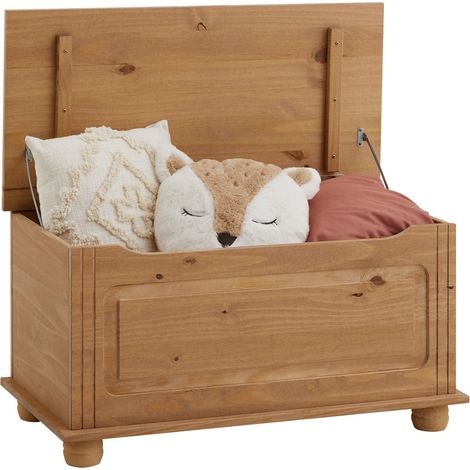 Idimex – Coffre de rangement en pin massif – Finition cirée coloris antique – Dimensions 76,5 x 35,5 x 37,5 cm – Abattant avec frein et dispositif anti-pincement (1/6)