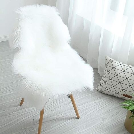 Peau de mouton synthétique, imitation peau de mouton imitation laine tapis en peau d'agneau tapis moelleux doux cheveux longs rembourrage chaise rembourrage canapé coussin (1/3)