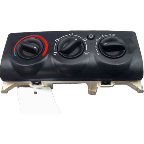 [PRODUIT D'OCCASION] Commande De Chauffage RENAULT Clio II Phase 2 2001-2006 ♻️ Ref Oe. 7701051262 - Garantie à vie (1/3)