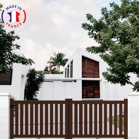 Portail aluminium coulissant ajouré en kit dimensions L.4000 (entre piliers) X H.1200 mm Couleurs Marron (RAL 1247)