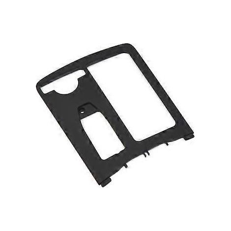 Schwarze, quadratische Zierabdeckung für den Getränkehalter in der Mittelkonsole für Mercedes-Benz C-Klasse W204 (2007–2014). (1/5)