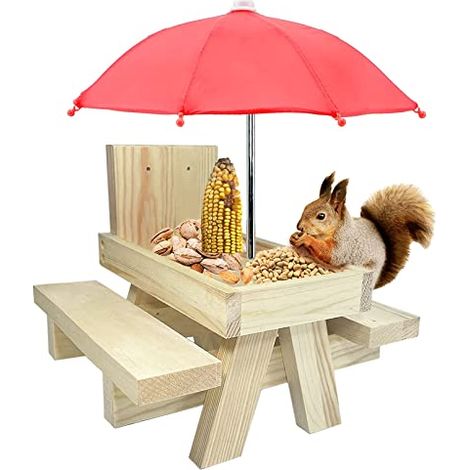 Eichhörnchen-Futterstation für den Außenbereich, Eichhörnchen-Futterstation, Eichhörnchen-Futterstation aus Holz, Eichhörnchen-Picknicktisch mit Sonnenschirm und Maishalter für Gartentiere (Holzfarbe) (1/5)