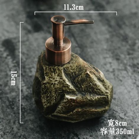 Distributeur de savon en céramique réaliste (n° 1) - Flacon de gel hydroalcoolique effet pierre avec pompe, flacon de recharge de luxe pour shampoing et gel douche (1/5)