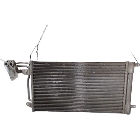 [PRODUIT D'OCCASION] Condenseur Climatisation VOLKSWAGEN Polo 2009- ♻️ Ref Oe. 6c0816411b - Garantie à vie (1/3)