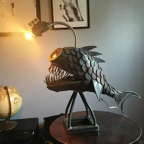 Lampe de bureau LED - Lampe de table avec connexion USB - Lampe de chevet en fer forgé - Ornements de bureau créatifs - Lampe de (1/4)