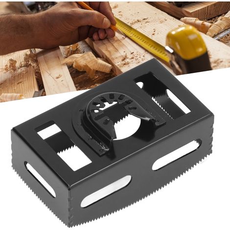 Lame de scie oscillante HSS pour découpes rectangulaires, idéale pour boîtiers électriques.