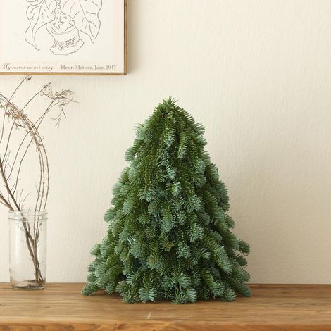 Albero di Natale Artificiale 50 cm in Polietilene Realistico, Design Elegante per Tavolo, Decorazione Festiva per Ristorante e Hotel (1/5)